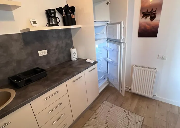 Emmaia Sunset Lägenhet *